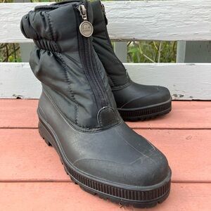 Sorel Women’s Size 9 Vintage Puffer Waterproof Boots Black Nylon Winter Rubber